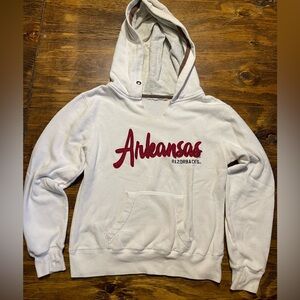 Arkansas Women’s Classic White Pull On Hoodie. Size Medium.